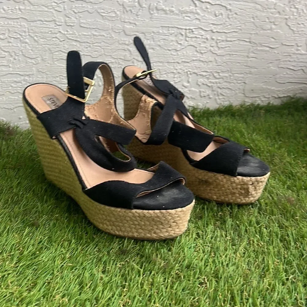 Steve Madden Wedges - Black Straw - Buckle Size 7.5